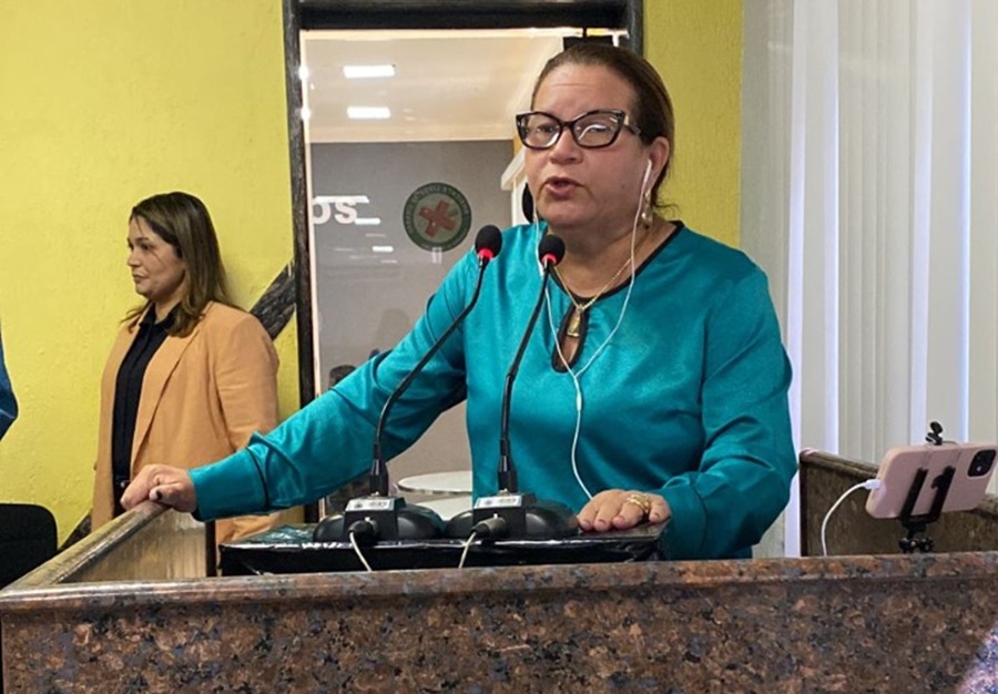 CONDUTOR SOCORRISTA: Ellis Regina apresenta projeto que regulamenta condutores de ambulância