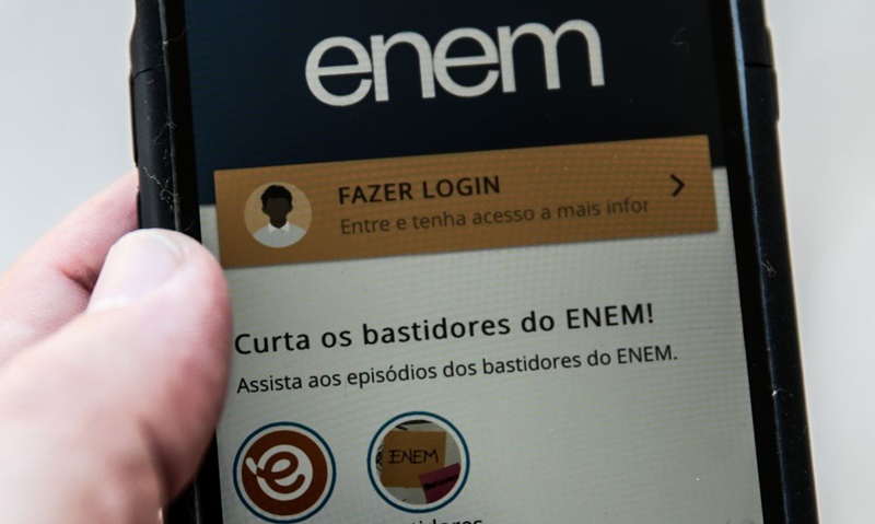 ENEM 2022: Termina nesta sexta (27) o prazo para pagamento da taxa de inscrição