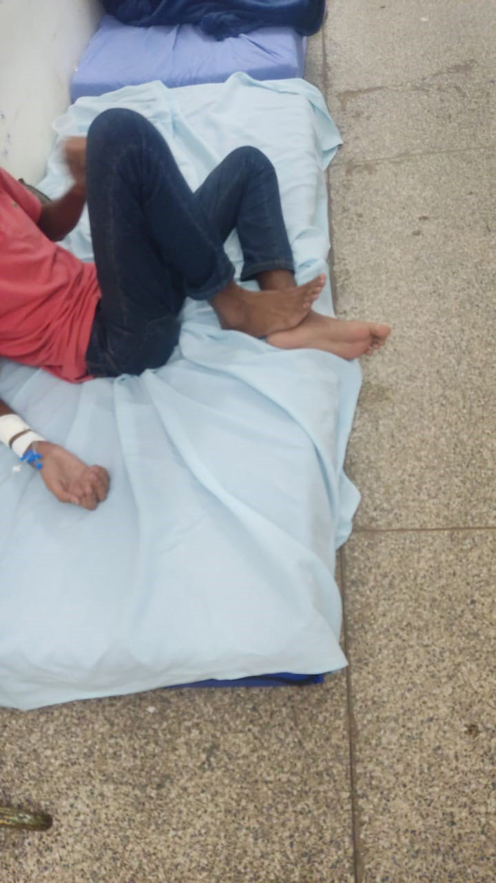 SOCORRO: Pacientes relatam falta de leito e acomodação adequada no Hospital João Paulo II