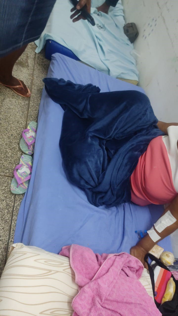 SOCORRO: Pacientes relatam falta de leito e acomodação adequada no Hospital João Paulo II