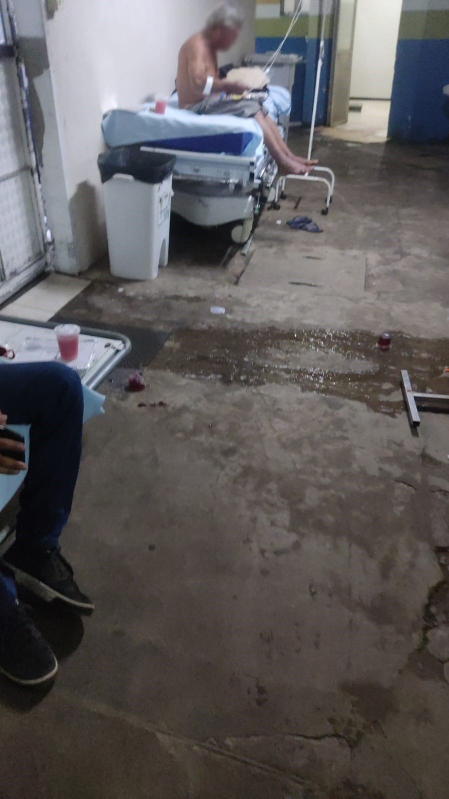 SOCORRO: Pacientes relatam falta de leito e acomodação adequada no Hospital João Paulo II