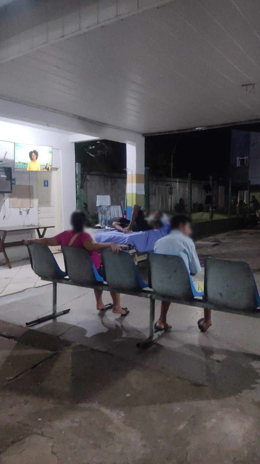 SOCORRO: Pacientes relatam falta de leito e acomodação adequada no Hospital João Paulo II