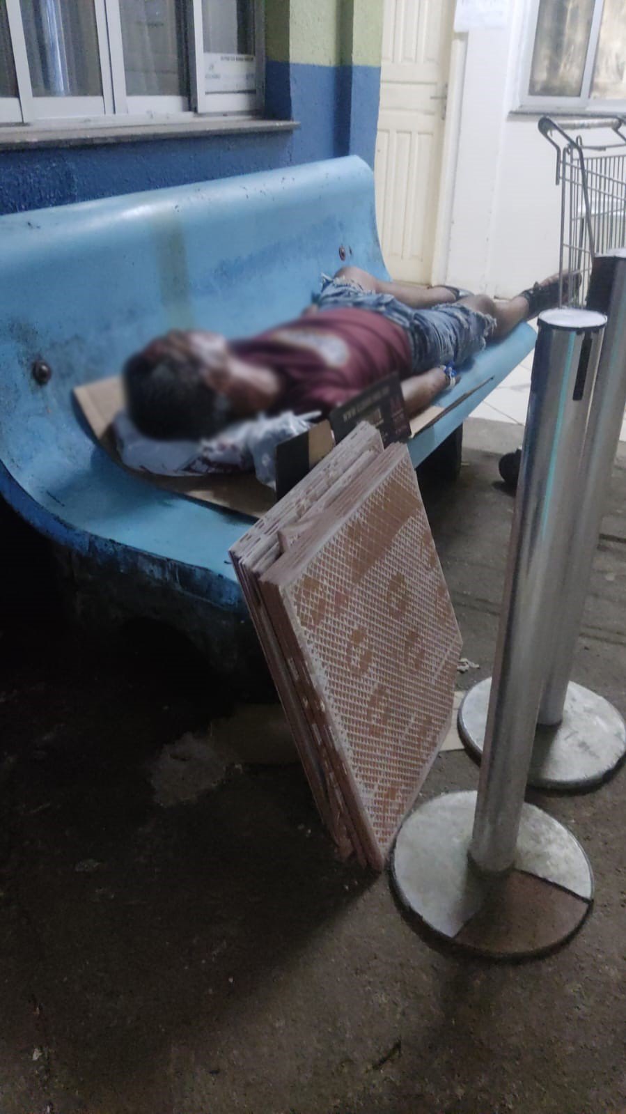 SOCORRO: Pacientes relatam falta de leito e acomodação adequada no Hospital João Paulo II