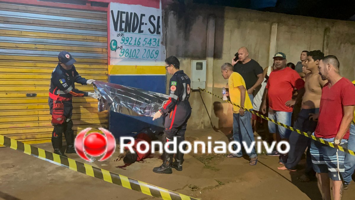 VÍDEO: Criminosos em carro matam um e deixam mais dois baleados