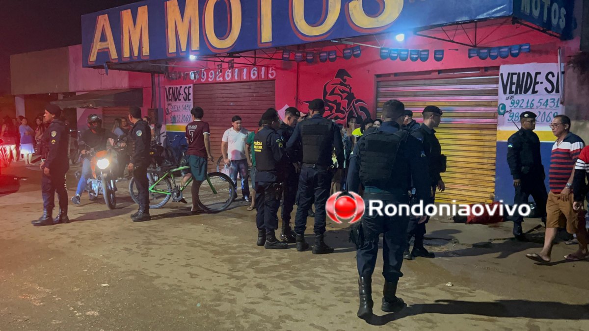 VÍDEO: Criminosos em carro matam um e deixam mais dois baleados