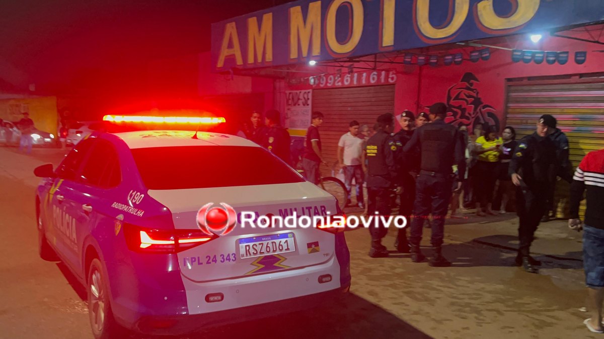 VÍDEO: Criminosos em carro matam um e deixam mais dois baleados