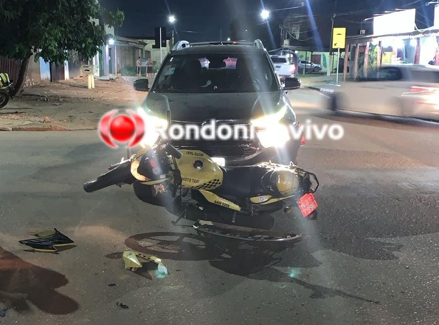 FRATURA EXPOSTA: Mototaxista é atropelado por caminhonete ao avançar preferencial 