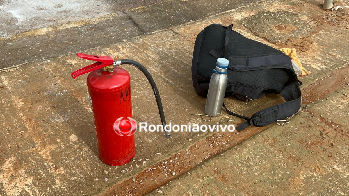 VÍDEO: Criminosos colocam fogo em ônibus no Orgulho do Madeira