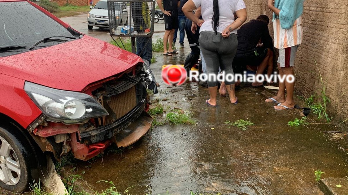 AVANÇOU: Mulher sofre fratura exposta após grave batida contra carro no Igarapé 