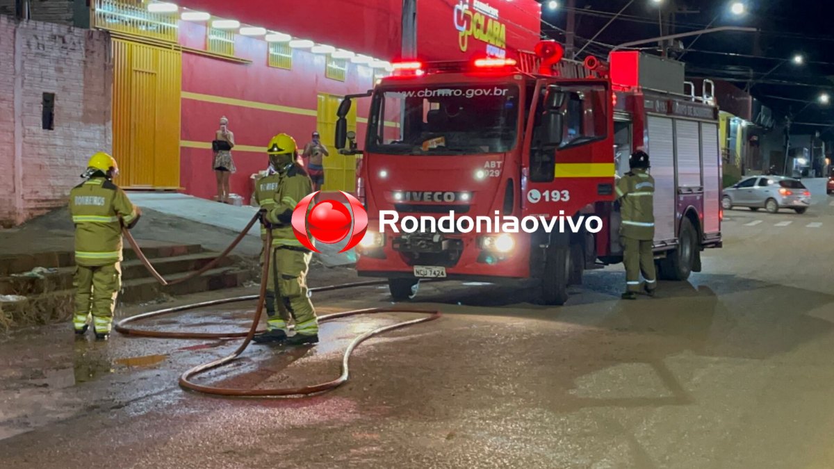 SINISTRO: Carro é destruído por incêndio em avenida de Porto Velho 