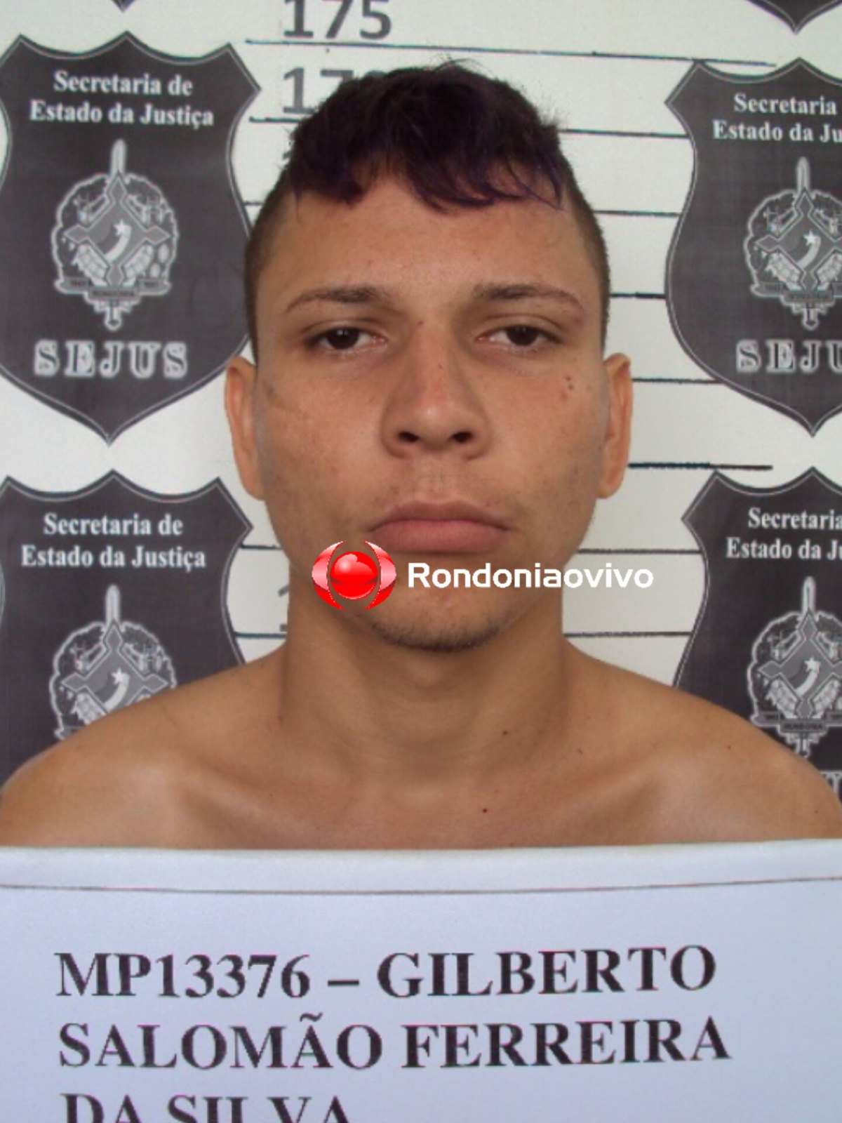 TRÊS PRESOS: Submetralhadora, pistola, revólveres e drogas são apreendidos durante operação