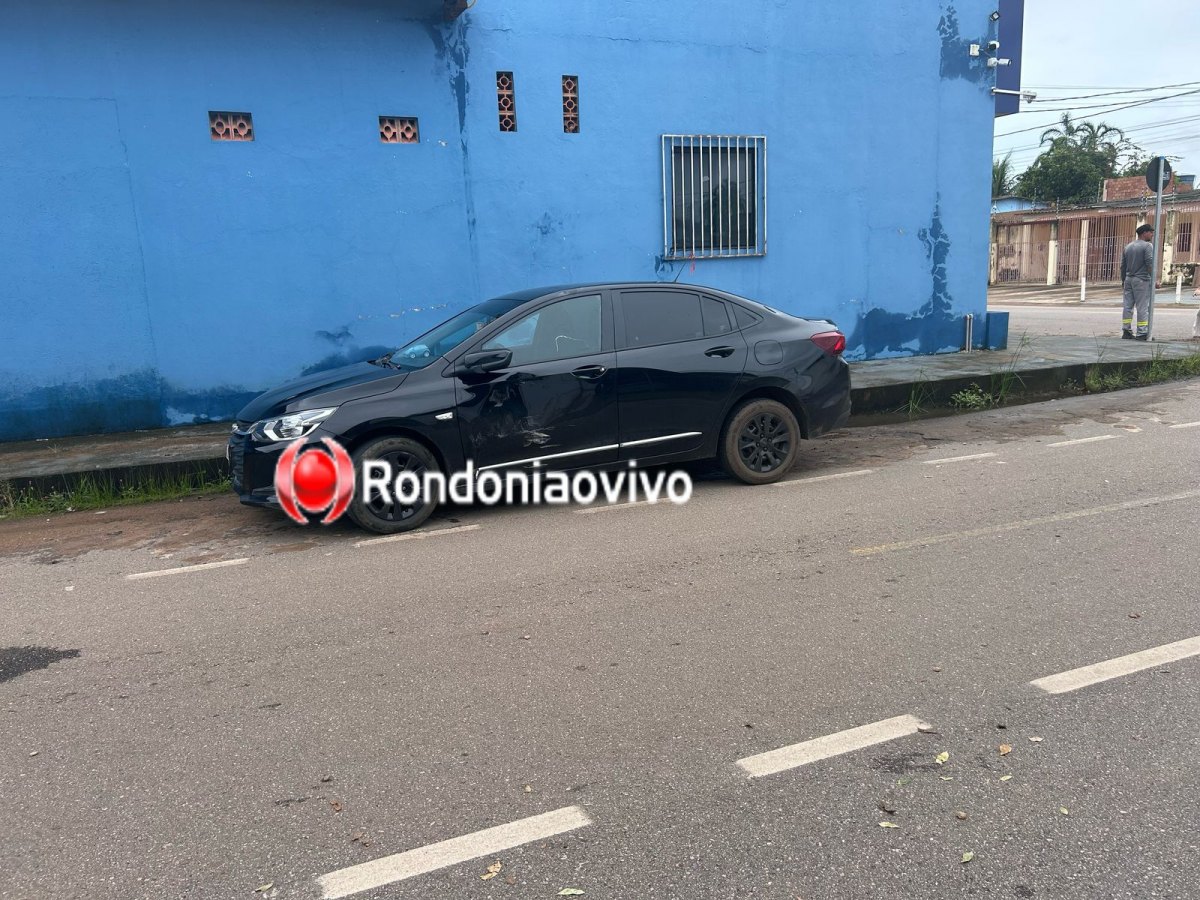 ASSISTA: Motociclista sofre ferimentos após motorista de Onix cruzar preferencial