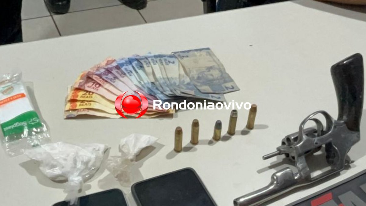 DOIS PRESOS: Foragido com 36 anos de condenação vai beber e usar drogas em bar de traficante 