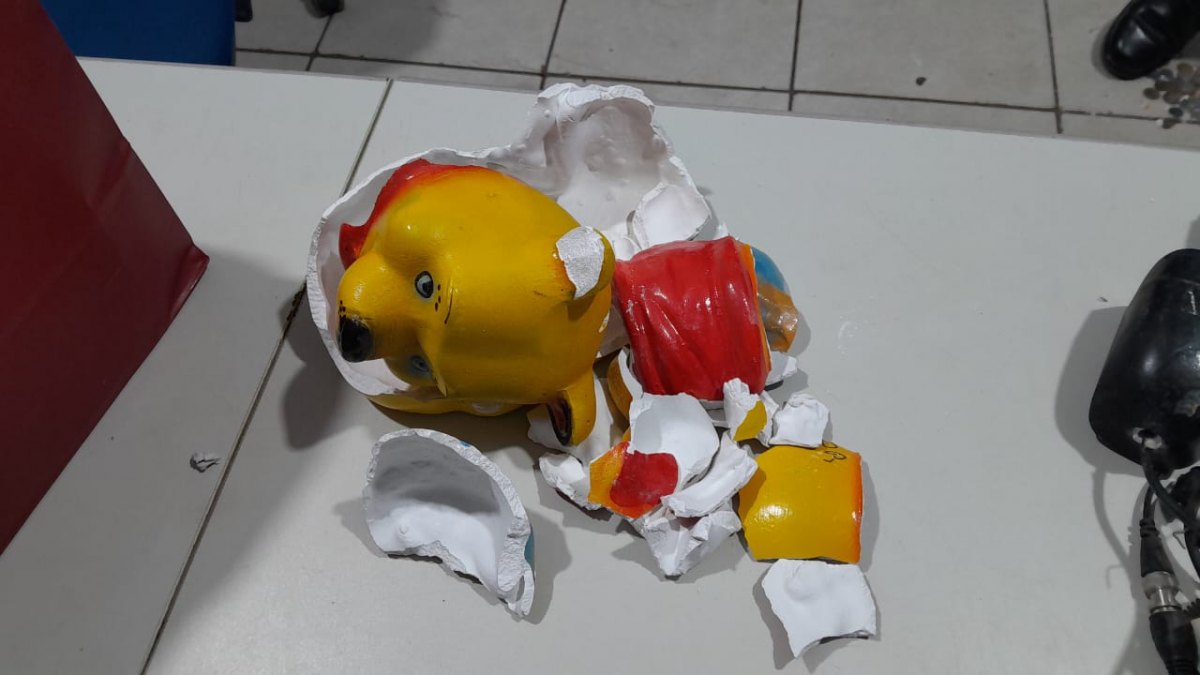  TRÁFICO: Mais uma boca de fumo é fechada pela equipe do sargento Machado; Bando preso em flagrante 