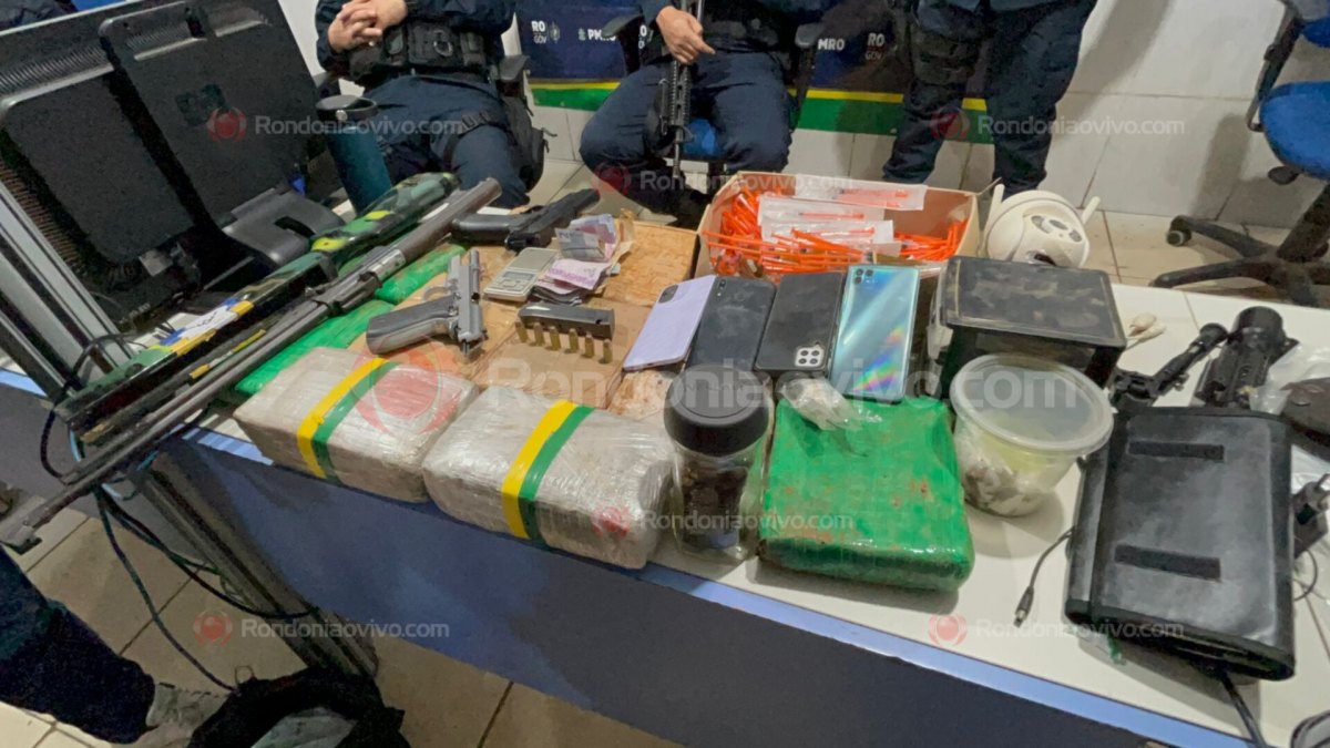 ZONA LESTE: Criminosos são presos com arma de policial do Acre e droga enterrada 