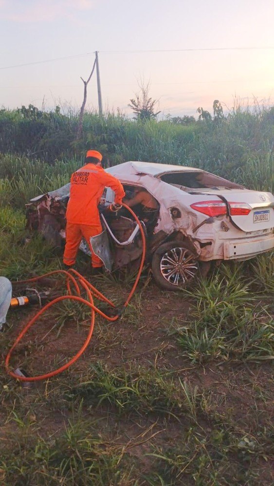 TRÁGICO: Três pessoas morrem e outras três ficam feridas em acidente na BR-364 