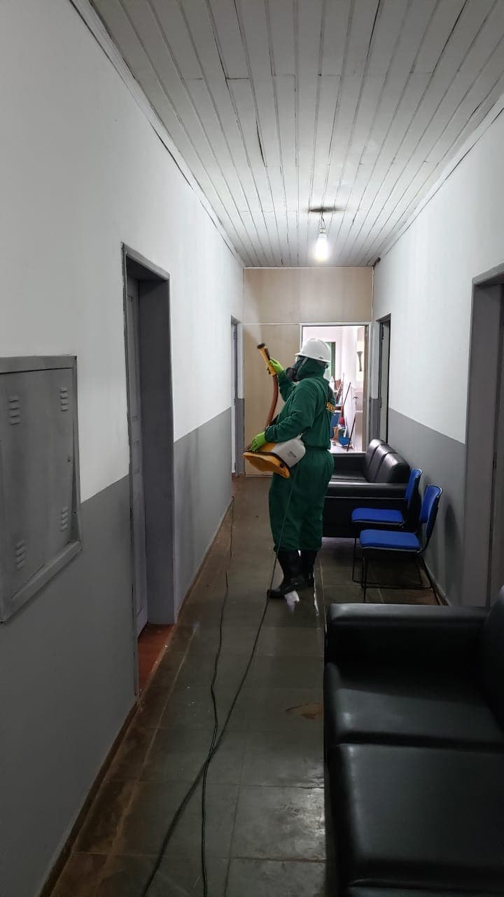 PEST CONTROL: Delegacia de Homicídios, na capital, passa por processo de sanitização