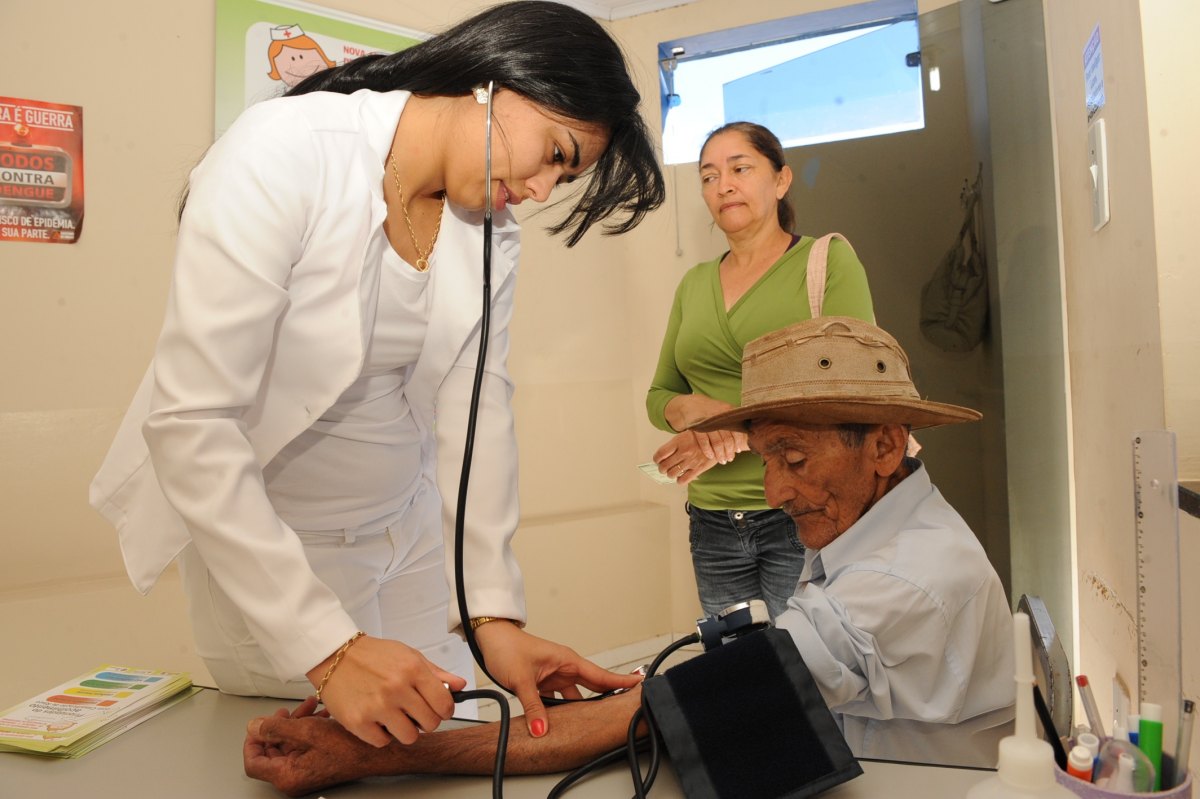 PROGRAMA: Jhony Paixão solicita ao Poder Executivo ampliação do Mais Médicos