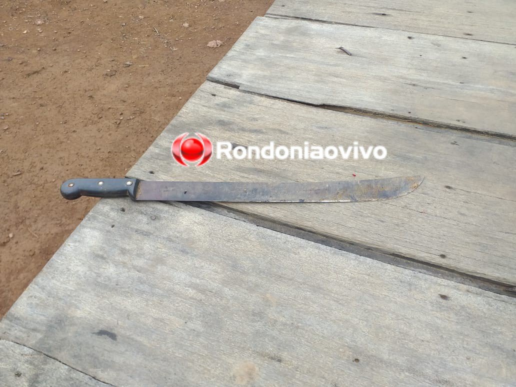 NA ORAÇÃO: Policial civil mata homem que tentou atacar pastor no 'Monte da Resposta'