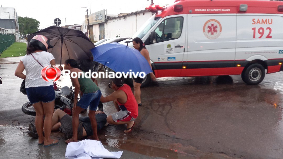 VÍDEO: Motociclista sofre grave acidente em colisão com carro na Raimundo Cantuária
