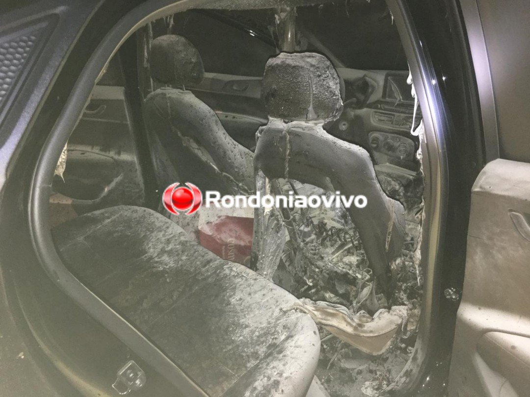 CRIMINALIDADE: Bandidos roubam HB20 e depois colocam fogo no veículo