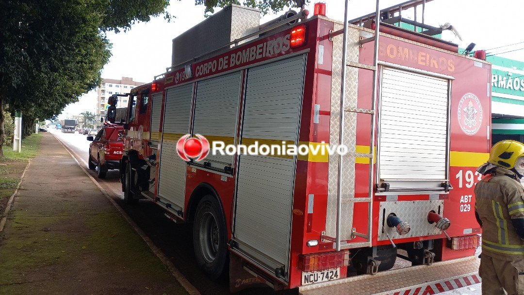 ASSISTA: Grave acidente entre carros na Jorge Teixeira