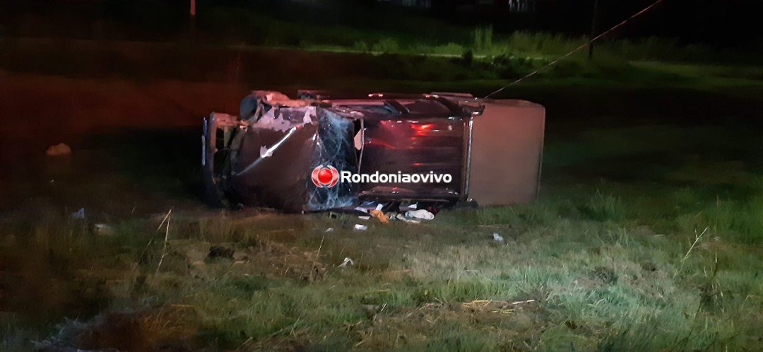 GRAVE: Caminhonete ocupada por família que voltava de culto evangélico capota na BR-364