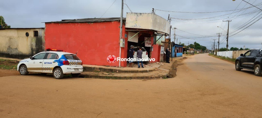 EMBRIAGADO: Servidor público é preso após invadir comércio com automóvel desgovernado