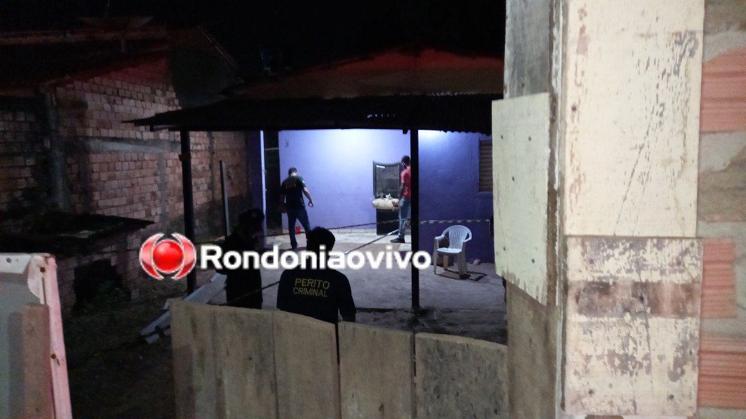 VÍDEO: Cabeleireiro é executado com dois tiros na cabeça em residência na zona Sul