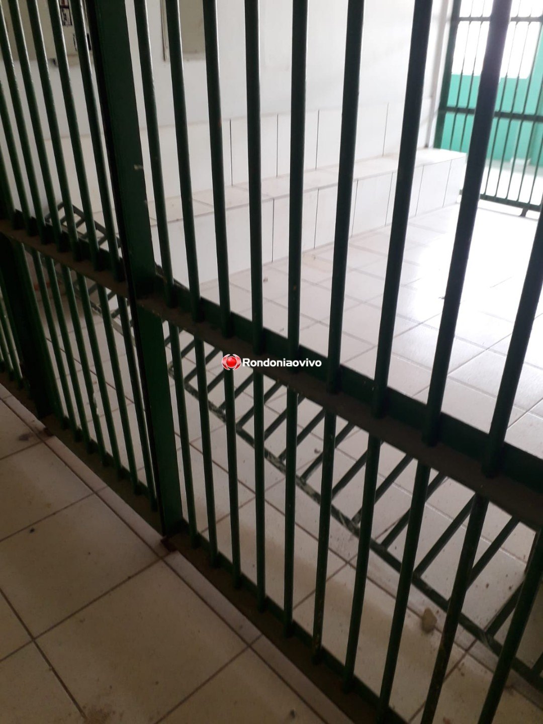 VÍDEO: Adolescentes fazem motim em unidade de internação sentenciada