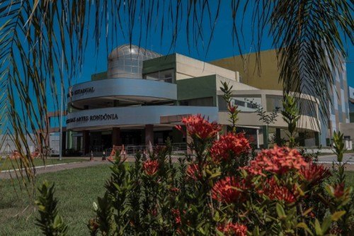 TURISMO: Conheça Palácio das Artes, um dos maiores teatros da região Norte