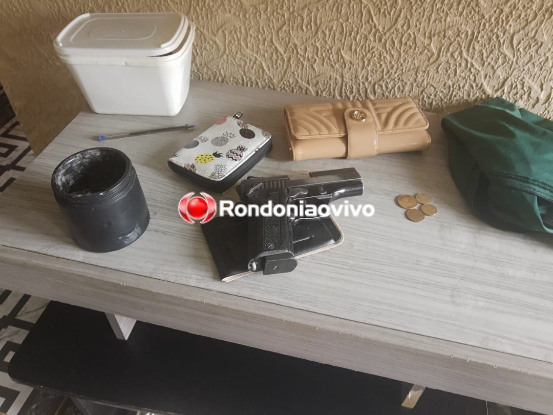 DE NOVO: Denarc prende traficante com pistola e várias porções de drogas