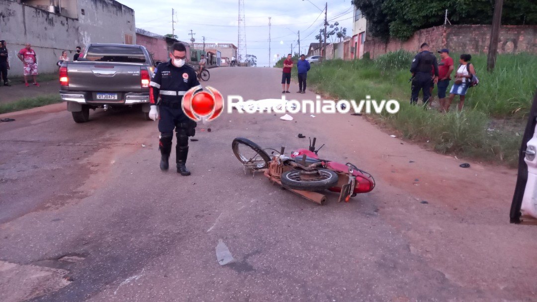 IDENTIFICADO: Motociclista morre após avançar cruzamento e bater em Hilux