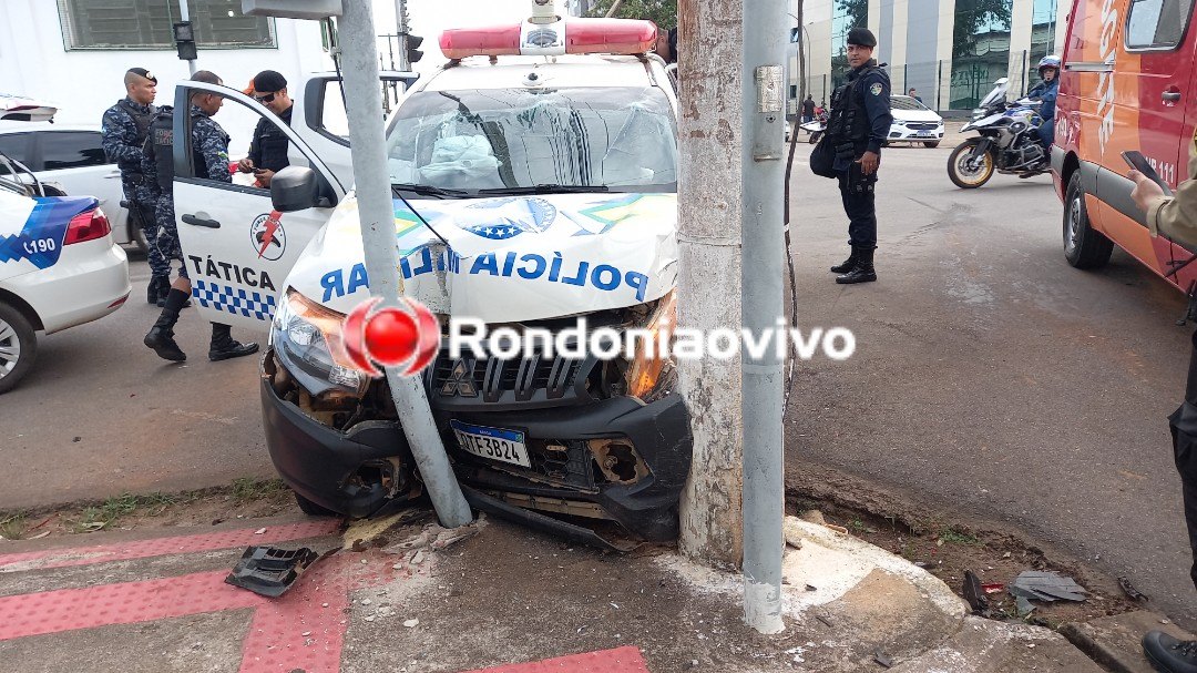 NO SEMÁFORO: Três policiais militares ficam feridos em grave acidente com viatura da PM