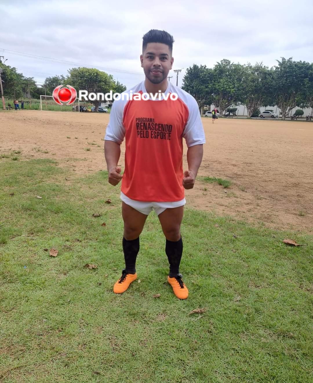 ATAQUE FULMINANTE: Vigilante morre enquanto jogava bola em campo de futebol