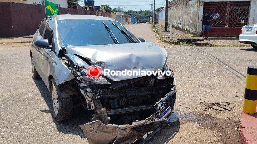 ASSISTA: Motorista fica ferido após capotamento de caminhonete
