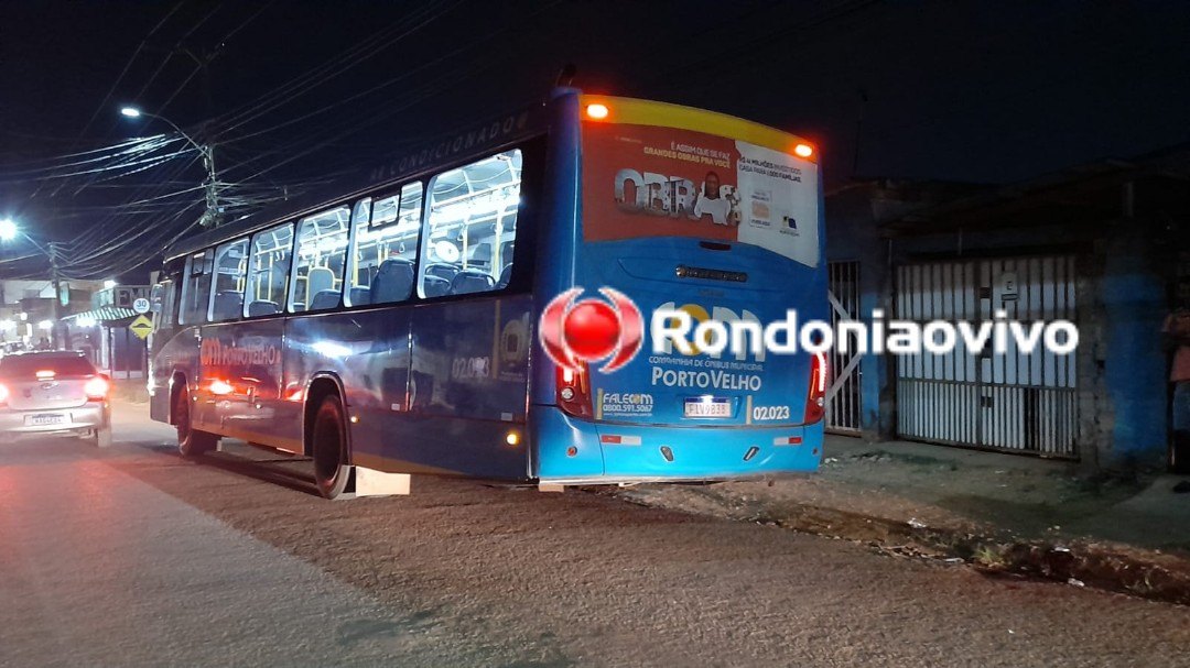 GRAVÍSSIMO: Pedestre tem perna dilacerada ao ser atropelado por ônibus 