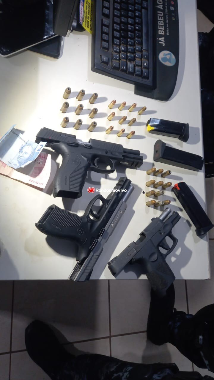 URGENTE: Dupla é presa com três pistolas na frente de comitê do Marcos Rogério após intensa perseguição 