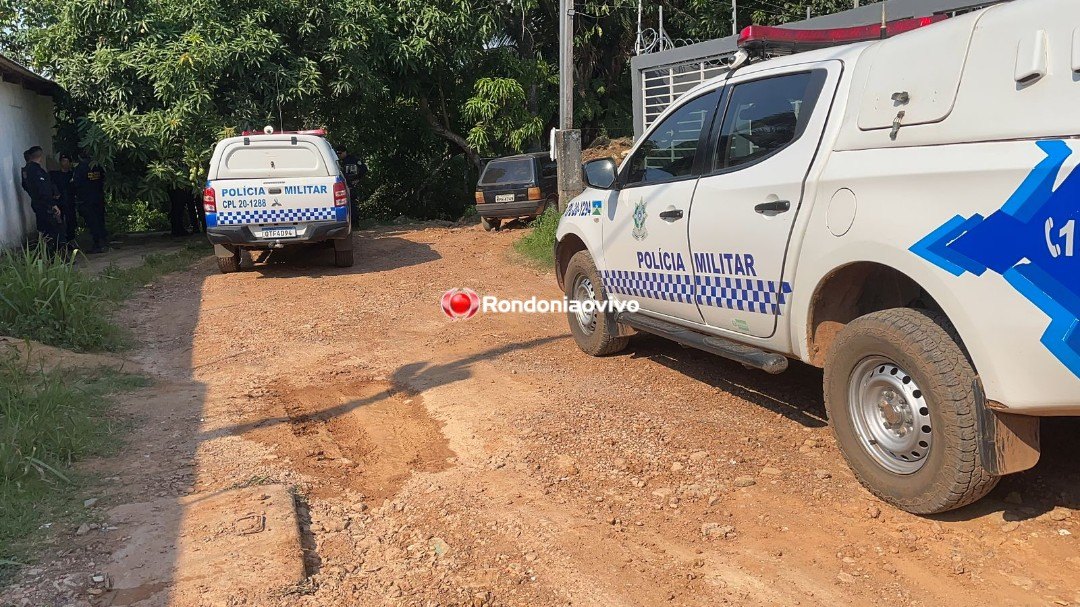 OUSADOS: Bandidos tentam arrombar cofre de residência e fogem de equipes da PM