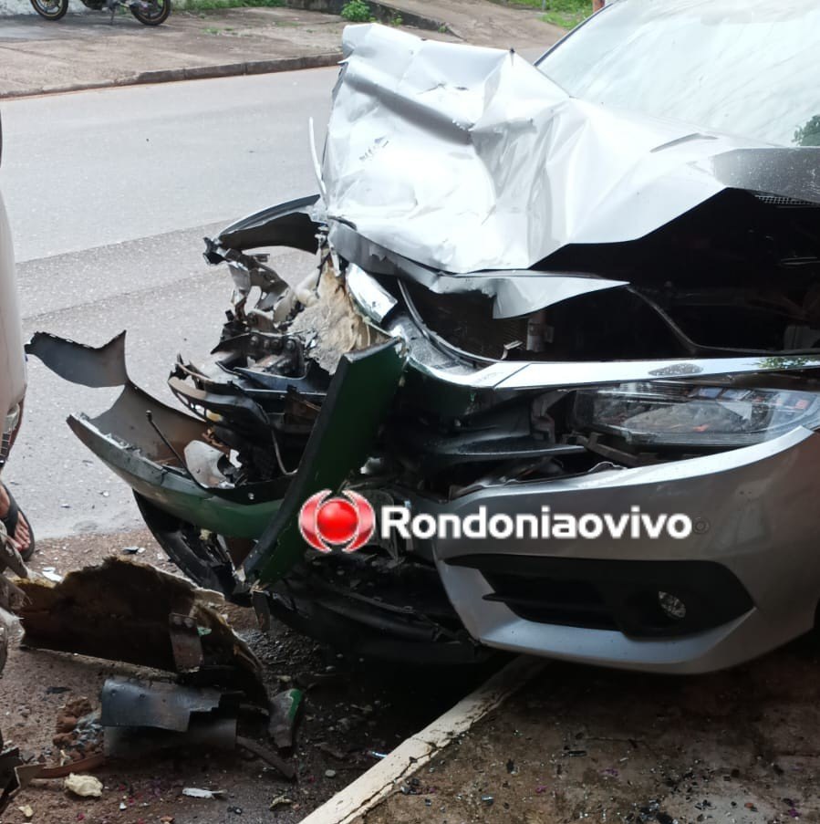 INABILITADO: Vídeo mostra jovem  embriagado batendo Civic de frente com ônibus do IFRO 