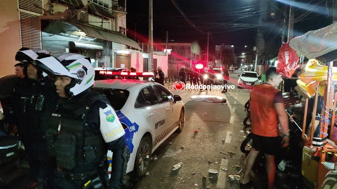 VÍDEO: Homem é executado a tiros na frente de boate no Centro