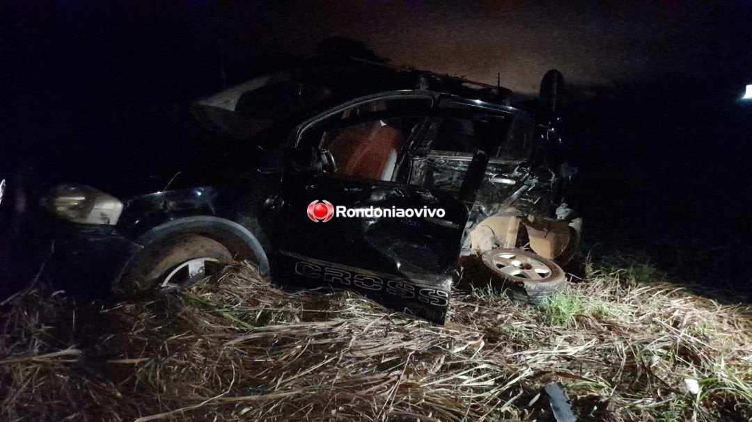 GRAVE BATIDA: Acidente envolvendo ambulância deixa seis pessoas feridas na BR-364 