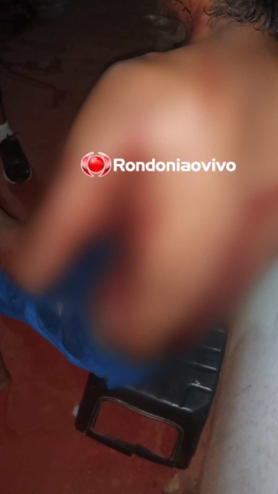 ATACADO: Mecânico acorda sendo esfaqueado pela esposa  e pede ajuda de vizinhos 