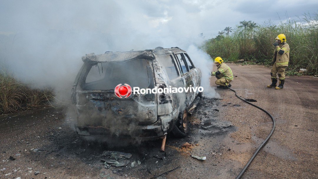 FORTEMENTE ARMADOS: Sete criminosos atiraram e participaram de roubo no Aeroclube 