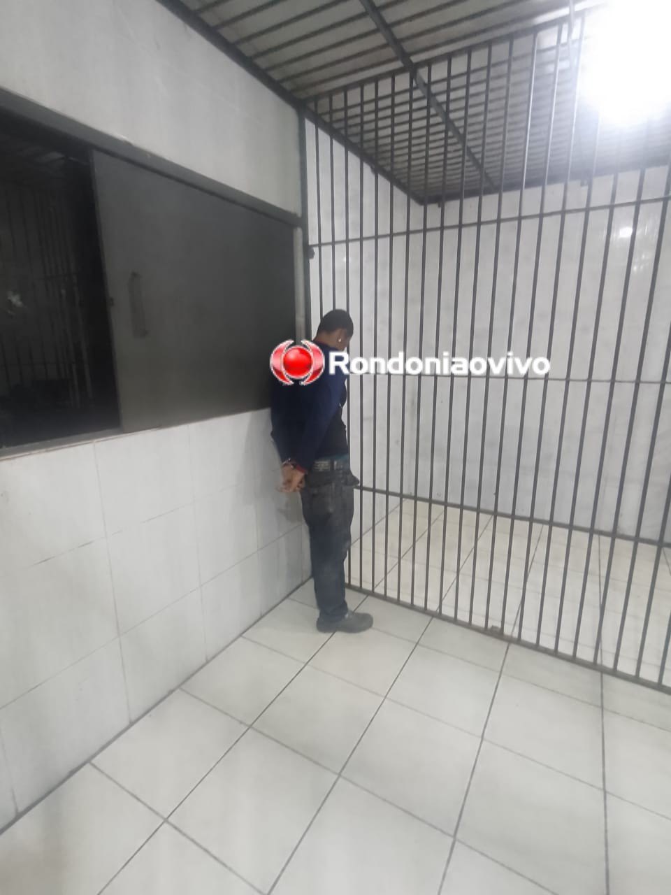 ASSALTO EM ANDAMENTO: Identificados bandidos acusados de roubar loja de iPhone e trocar tiros com a PM 