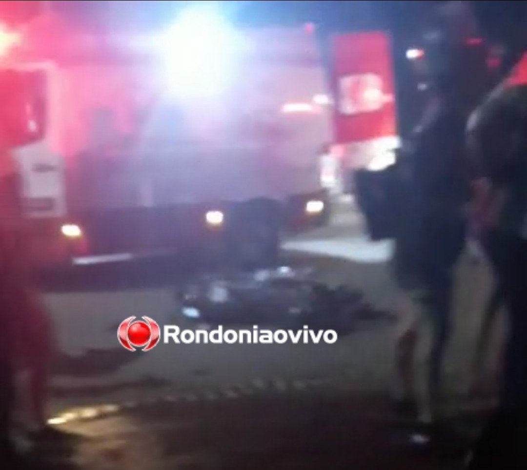 ROLEZINHO: Dupla em motocicleta bate de frente com carreta ao tentar fugir da PM 