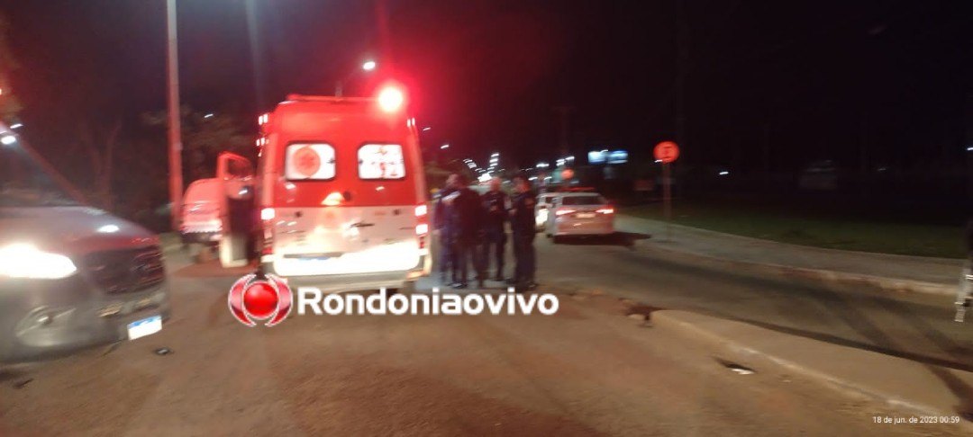 ROLEZINHO: Dupla em motocicleta bate de frente com carreta ao tentar fugir da PM 