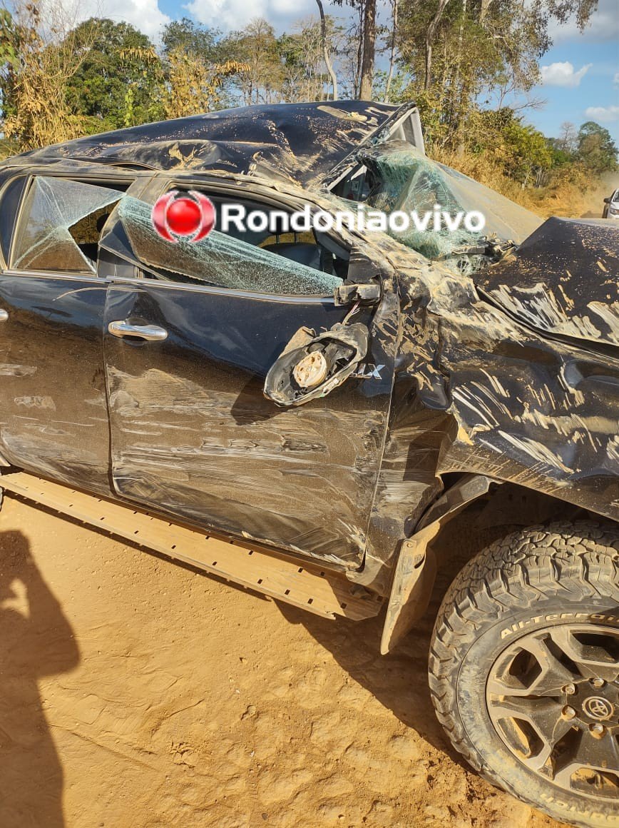 PERDEU O CONTROLE: Empresário fica ferido após grave acidente com capotamento de Hilux 