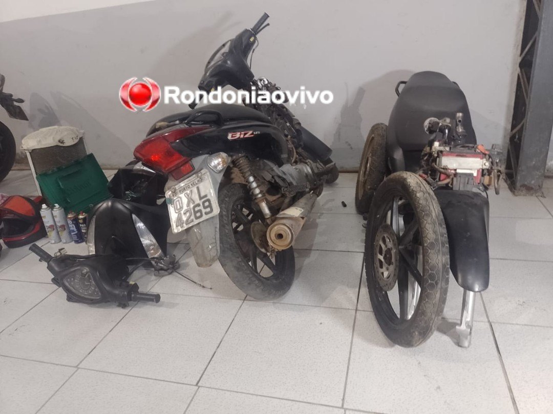 DESMANCHE: Quatro são presos com motos roubadas sendo desmontadas