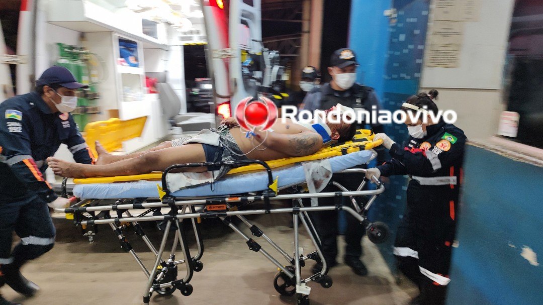 BATIDA EM CARRO: Motociclista fica em estado gravíssimo em acidente no Areal